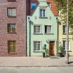 Bonum Old Town Hotel 3*