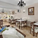 Bonum Old Town 3*