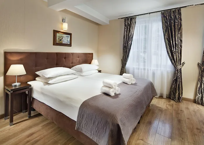 Bonum Old Town Hotel