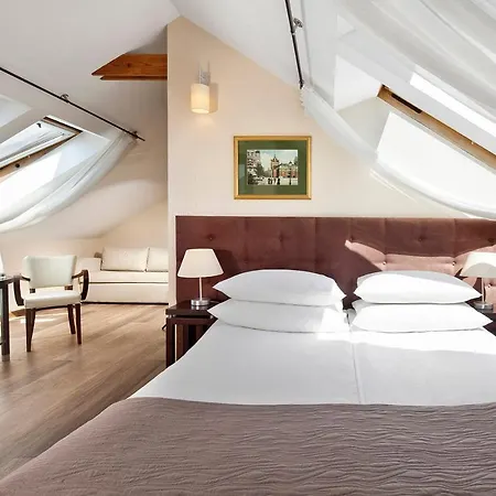 Hotell Bonum Old Town