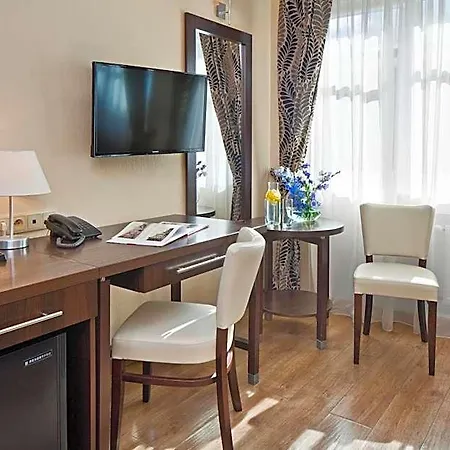 מלון Bonum Old Town 3*