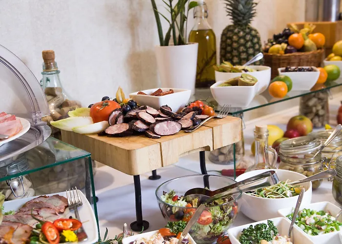 Bonum Old Town 酒店 3*