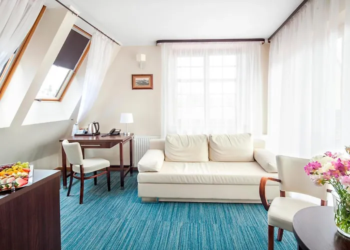 Bonum Old Town Hotel 3*